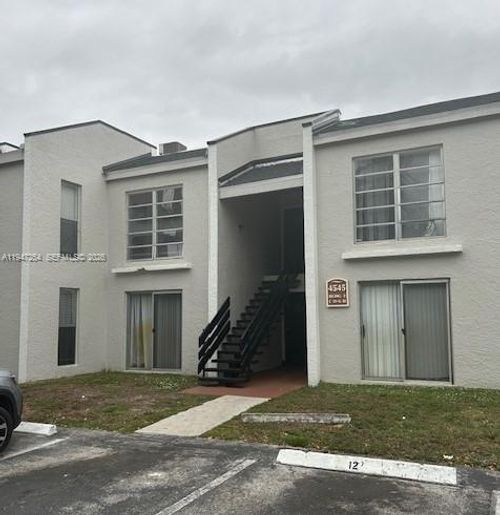 h-4545 Treehouse Ln, Tamarac, FL, 33319-2034 | Card Image