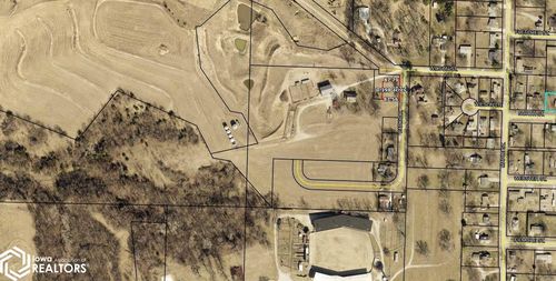 102 Wilson St, Sidney, IA, 51652-3008 | Card Image