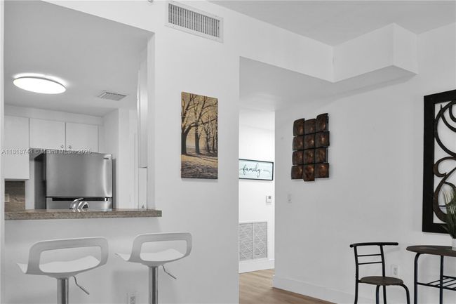 APT-2310 - 1250 S Miami Ave, Condo with 1 bedrooms, 2 bathrooms and null parking in Miami FL | Image 9