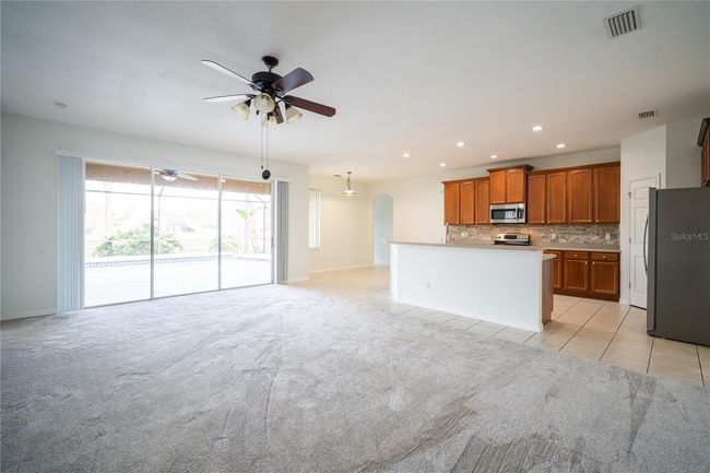 11713 Summer Springs Dr, House other with 4 bedrooms, 4 bathrooms and null parking in RIVERVIEW FL | Image 11