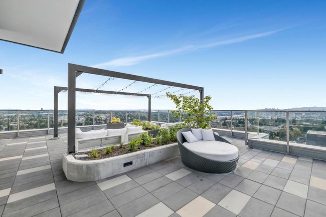 View of patio with outdoor lounge area | Image 26