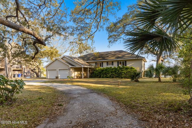 110 Hickory St, House other with 4 bedrooms, 3 bathrooms and 2 parking in Sunset Beach NC | Image 16