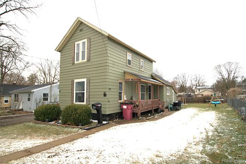 403 Randolph St, Owosso, MI, 48867-2451 | Card Image