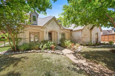 9204 Cachelle Court, House other with 4 bedrooms, 3 bathrooms and null parking in North Richland Hills TX | Image 2