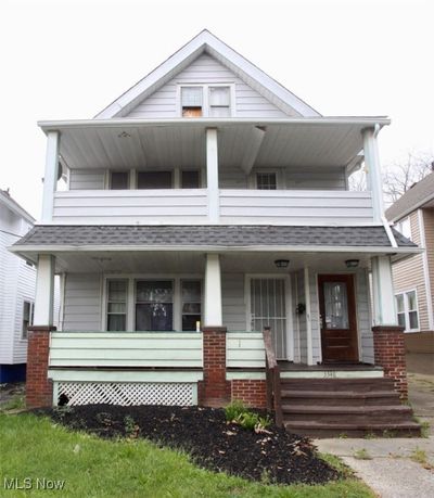 View of front of house with covered porch | Image 1