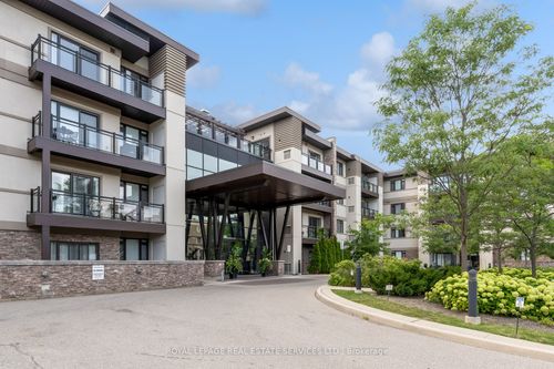 203-128 Garden Dr, Oakville, ON, L6K0H7 | Card Image