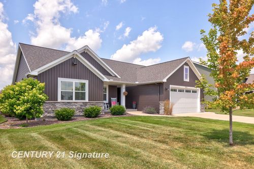 3615 Coachmans Ridge Dr, Saginaw, MI, 48603-8716 | Card Image