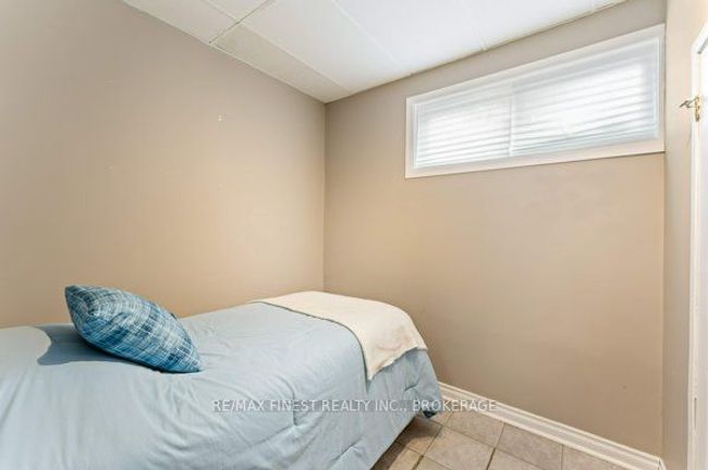 34 Centre St, House other with 4 bedrooms, 2 bathrooms and 3 parking in Newburgh ON | Image 28