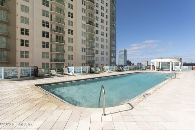 2003 - 1431 Riverplace Blvd, Condo with 1 bedrooms, 1 bathrooms and null parking in Jacksonville FL | Image 49
