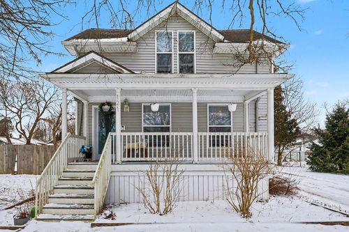 121 Frost St, Jackson, MI, 49202-2309 | Card Image