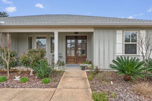 1619 Ponderosa Dr, Gulf Breeze, FL, 32563-9527 | Card Image