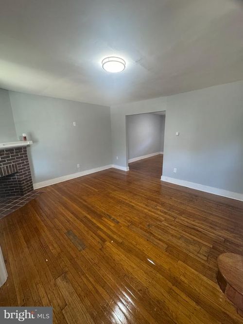 1142 E Price St, PHILADELPHIA, PA, 19138-1809 | Card Image
