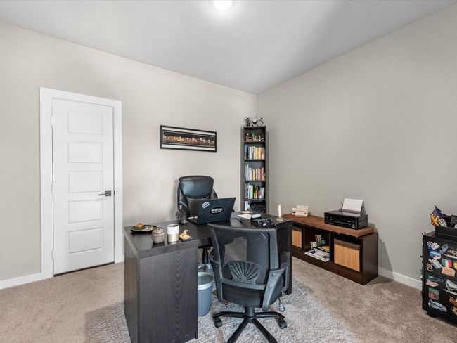 Media/ Cinema? Or your own private office. this space is ready and multifunctional. | Image 27