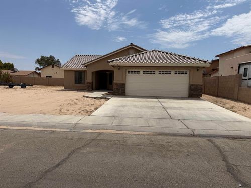 1529 E Washington Ln, San Luis, AZ, 85336-0956 | Card Image