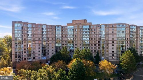 405-19385 Cypress Ridge Terrace, LEESBURG, VA, 20176 | Card Image