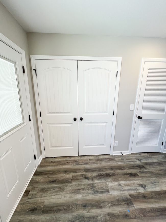E - 2208 Eldos Trace Cir, Condo with 2 bedrooms, 3 bathrooms and 2 parking in Clarksville TN | Image 6
