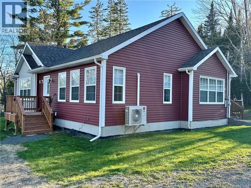 71 Hazelton Rd, Doaktown, NB, E9C1N9 | Card Image