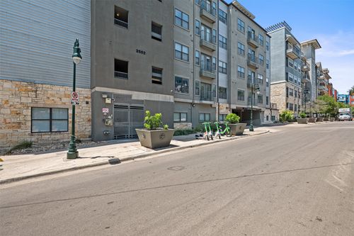 417-2502 Leon St, Austin, TX, 78705-4540 | Card Image