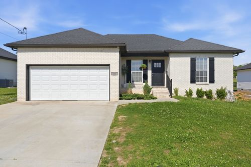 402 Rose Ln, Shelbyville, TN, 37160-2254 | Card Image