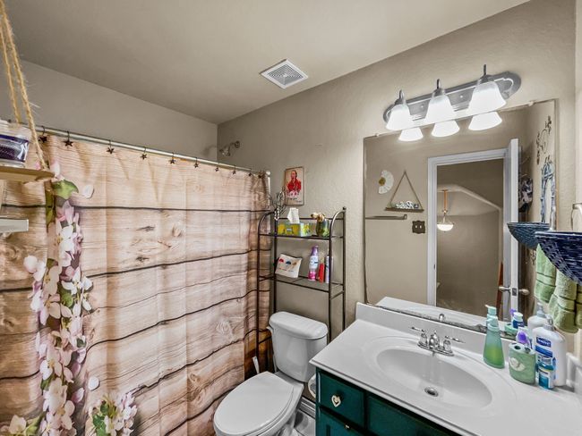 Full bath upstairs | Image 19