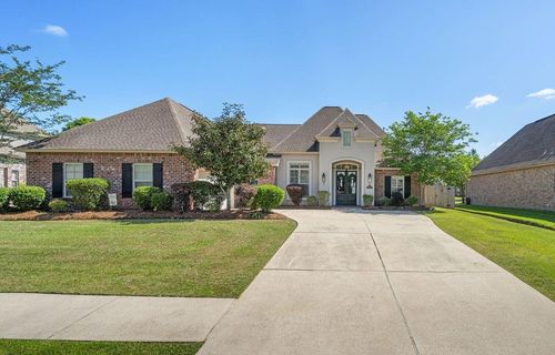 1336 Avenue Lacroix, Covington, LA, 70433-6441 | Card Image
