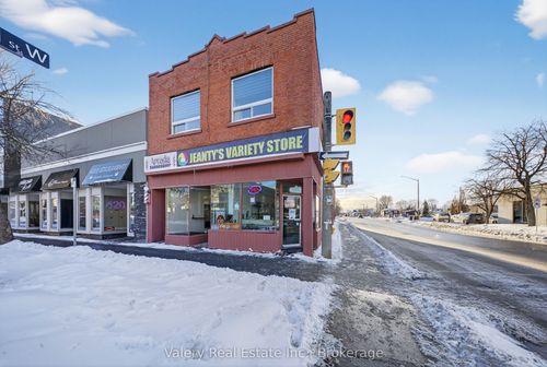 272 Pitt St, Cornwall, ON, K6J3P6 | Card Image