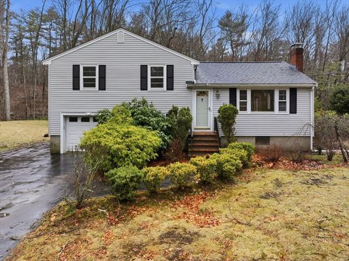 8 Ledgewood Dr, Canton, MA, 02021-2428 | Card Image