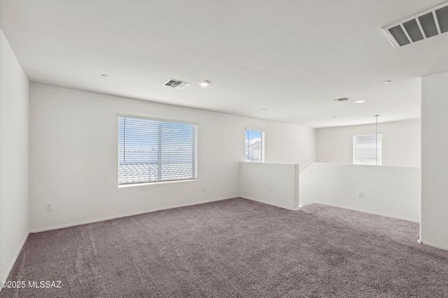 Upstairs loft | Image 20