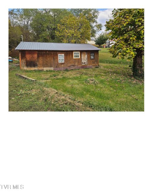 1825 Sweetbriar Rd, Kingsport, TN, 37665-1731 | Card Image