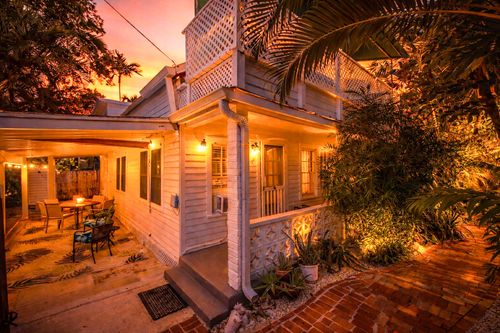 1209 Pearl St, Key West, FL, 33040-3437 | Card Image