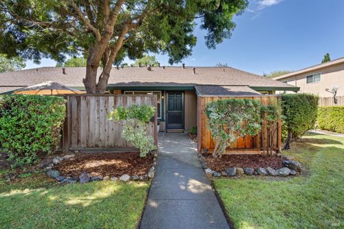 223 Lincoln Avenue, Cotati, CA, 94931 | Card Image