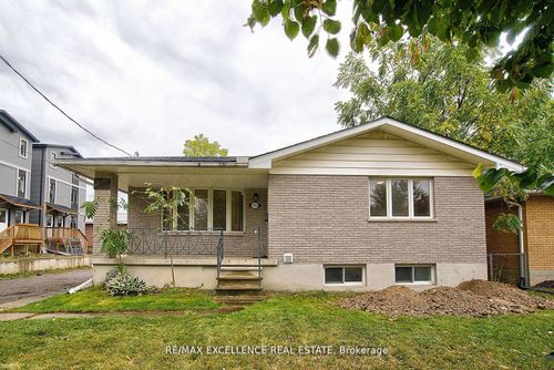 1595 Borden St, London, ON, N5W2P9 | Card Image