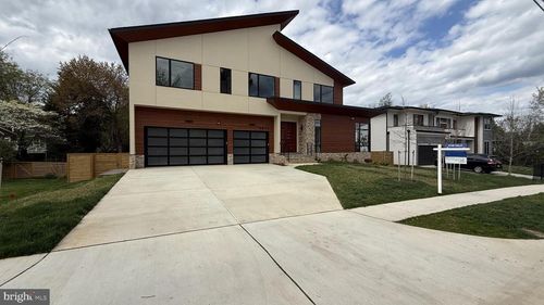 6816 Dean Dr, MCLEAN, VA, 22101-5443 | Card Image