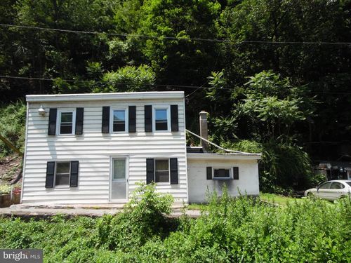 966 S Centre St, POTTSVILLE, PA, 17901-8470 | Card Image