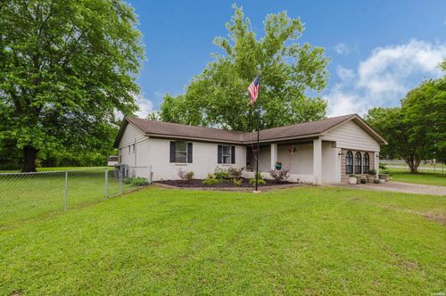 8524 Hart Rd, Benton, AR, 72019-7186 | Card Image