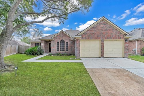 17803 Inland Oaks Dr, Richmond, TX, 77407-8596 | Card Image