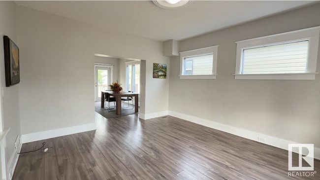 9862 76 Ave Nw, House other with 6 bedrooms, 3 bathrooms and null parking in Edmonton AB | Image 10