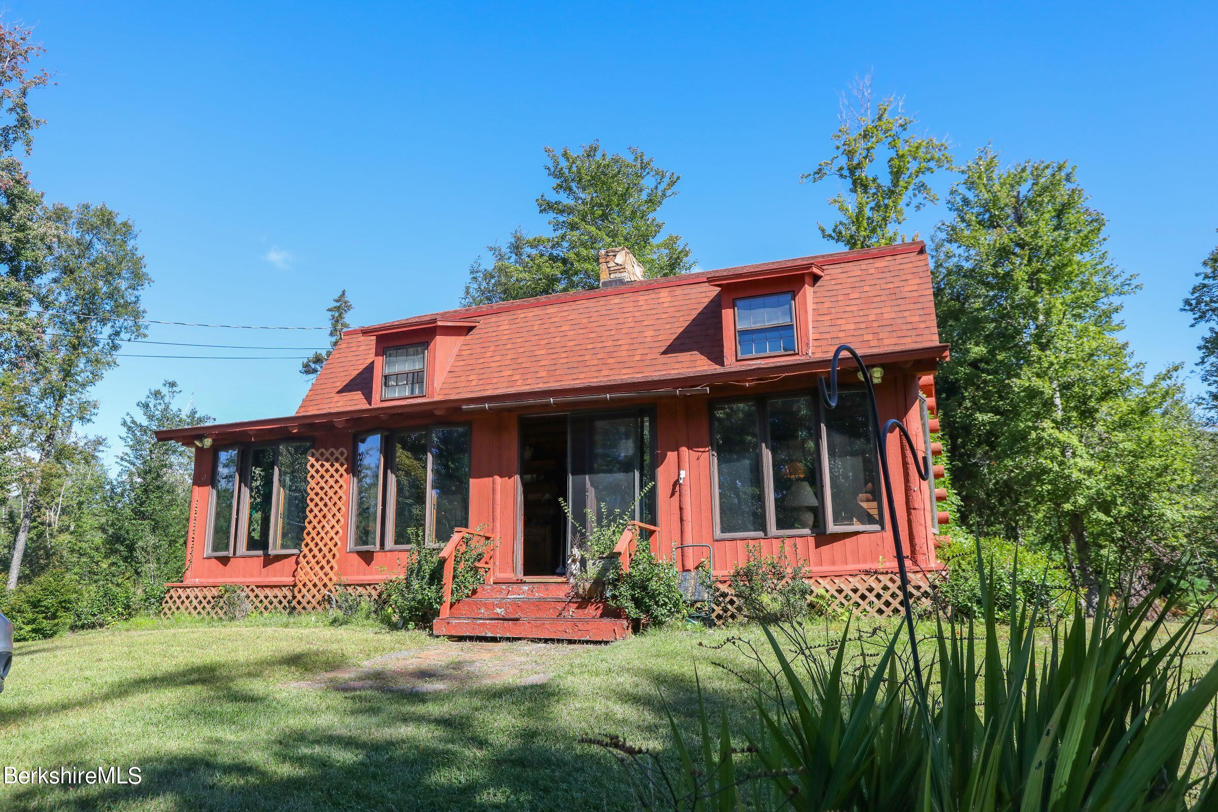 River Rd, Clarksburg, MA 01247