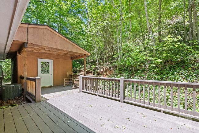 823 Turtle Creek Rd, House other with 3 bedrooms, 2 bathrooms and null parking in Sylva NC | Image 34