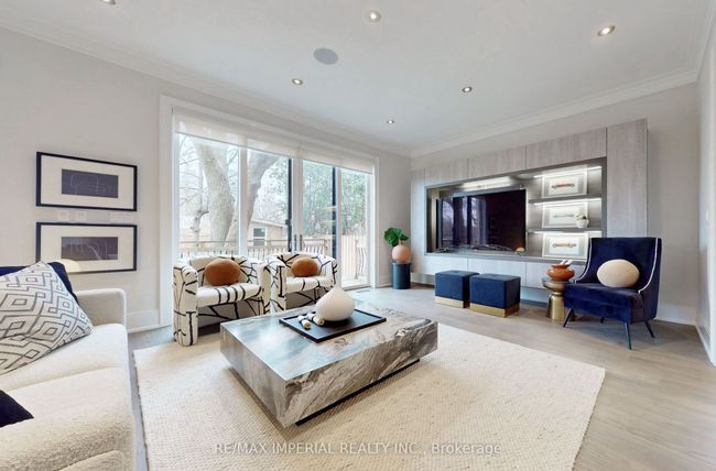 9 Hilda Ave, House other with 5 bedrooms, 6 bathrooms and 5 parking in North York ON | Image 7