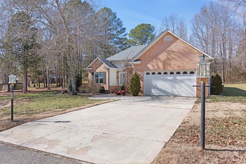 230 Krista Cv, Paris, TN, 38242-7848 | Card Image