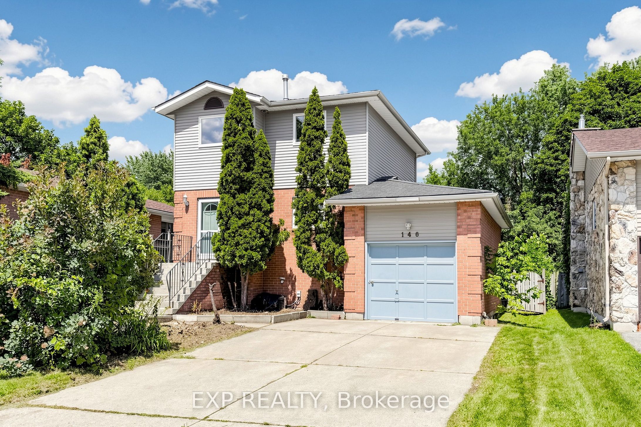 Residential in Georgina 3