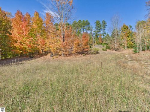 3024 East Traverse Highway, Traverse City, MI, 49684 | Card Image