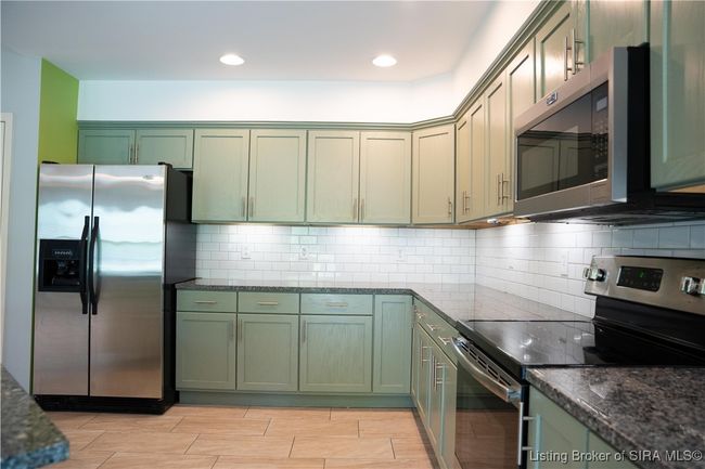 White subway tile | Image 27