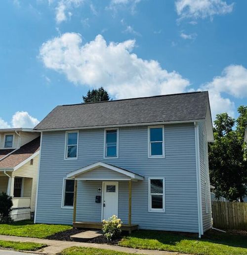 652 E 6th Ave, Lancaster, OH, 43130-2601 | Card Image