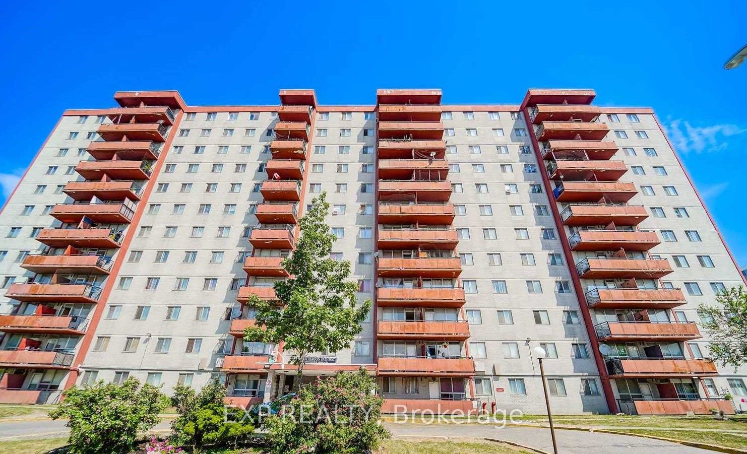 Residential in Toronto W04
