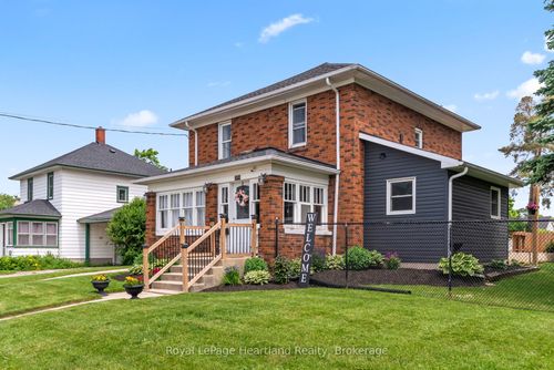 209 Elora St, Harriston, ON, N0G1Z0 | Card Image