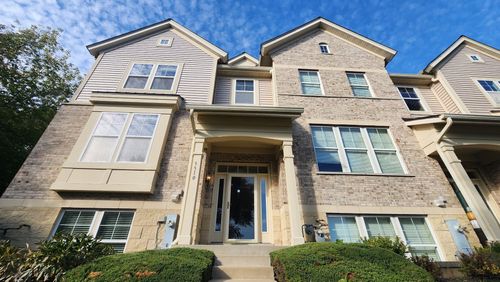 5510 Cambridge Way, Hanover Park, IL, 60133-3674 | Card Image