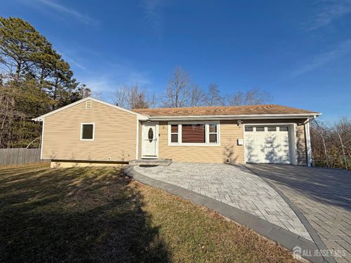 7 Joseph Ct, South Amboy, NJ, 08879-2432 | Card Image