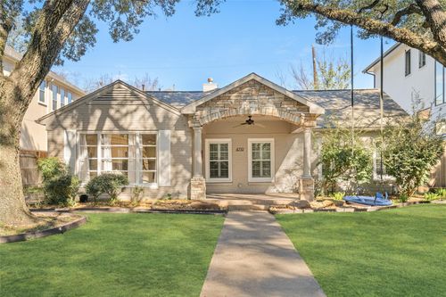 4710 Laurel St, Bellaire, TX, 77401-4409 | Card Image